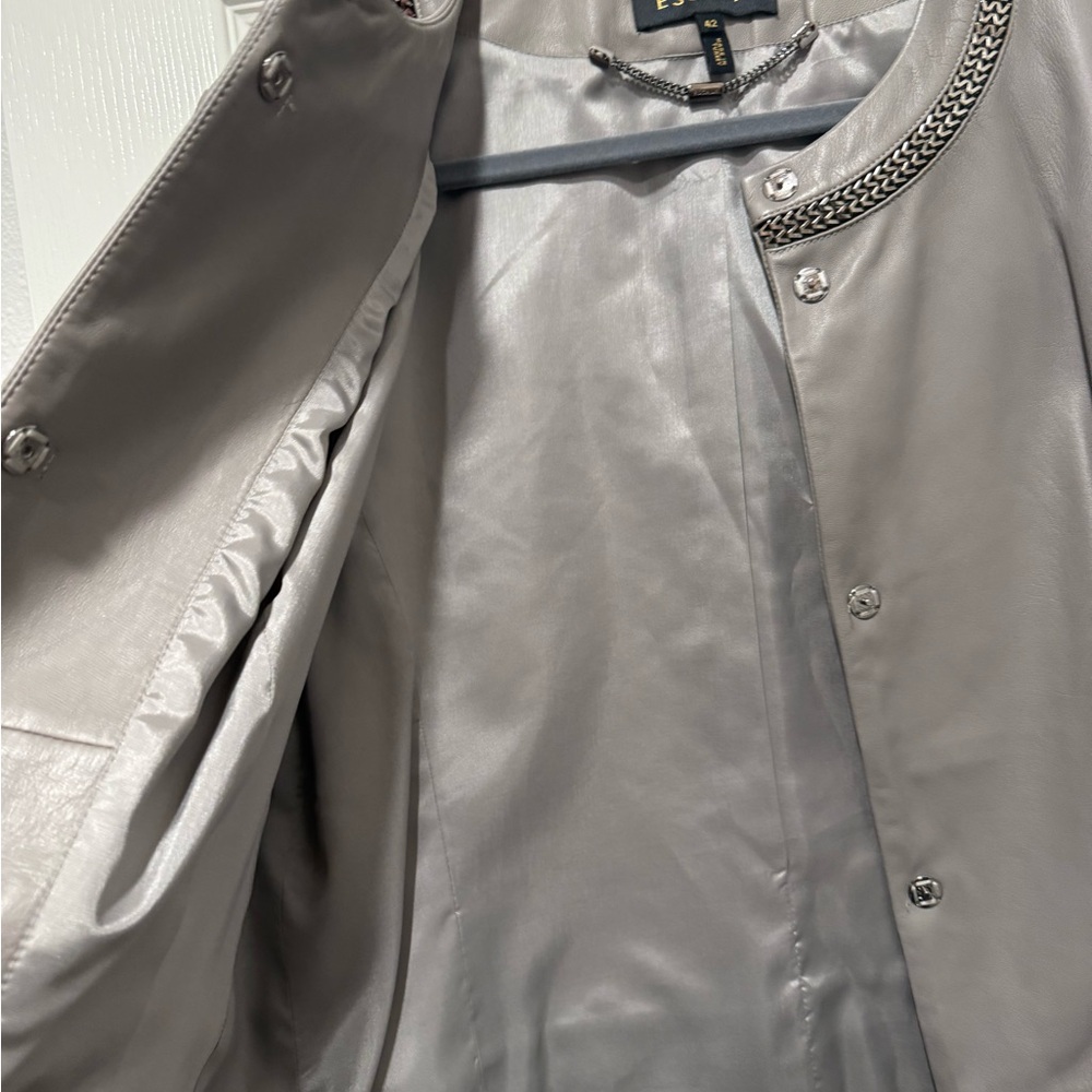 Escada Grey Leather Jacket with Chain Detail - Sz 42 - Picture 7 of 12